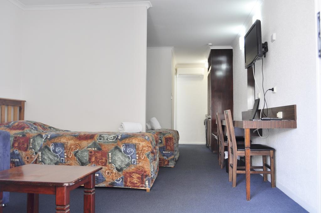 Alexandra Park Motor Motel Bundaberg
